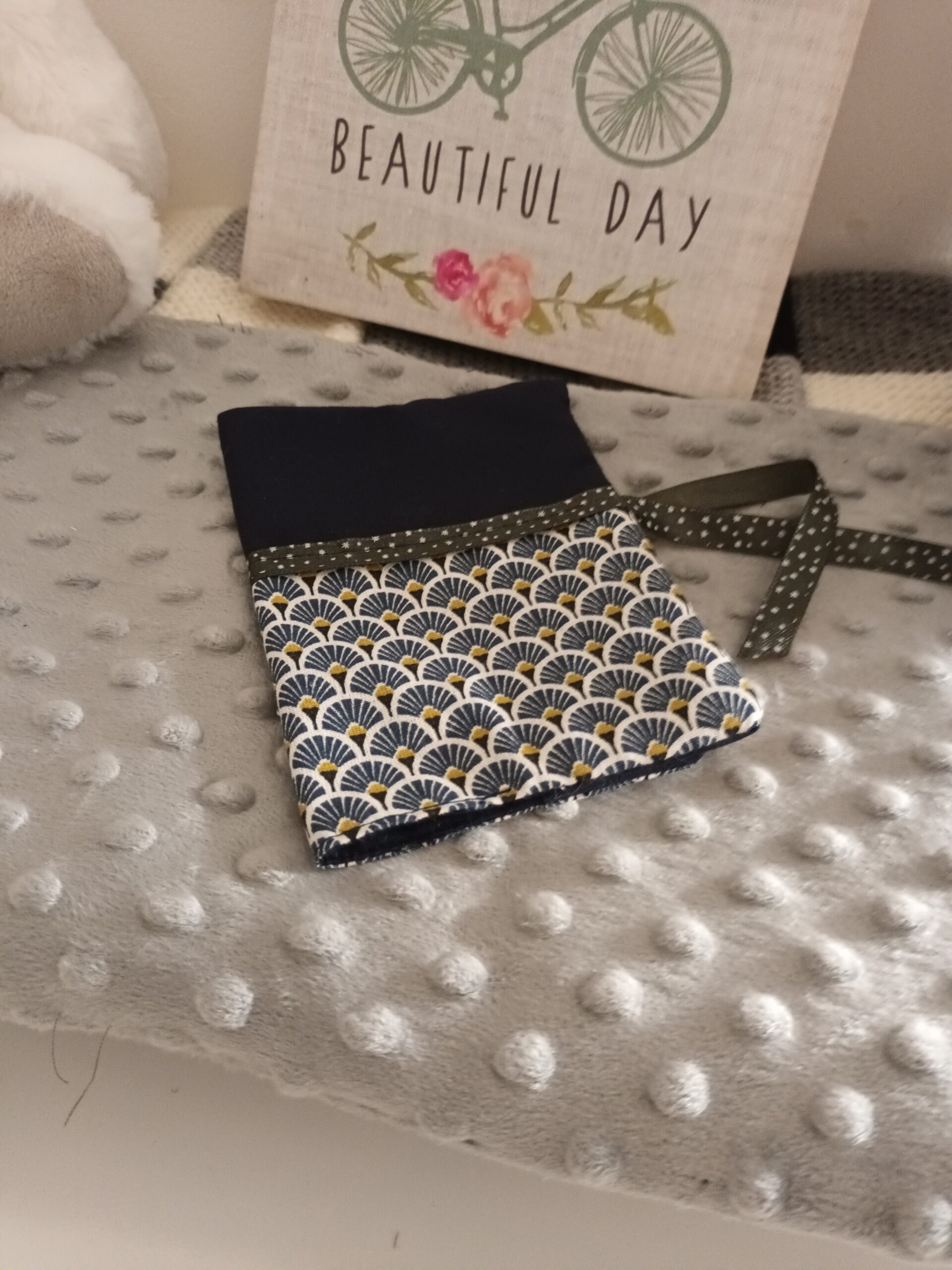 Passeport Eventail Bleu