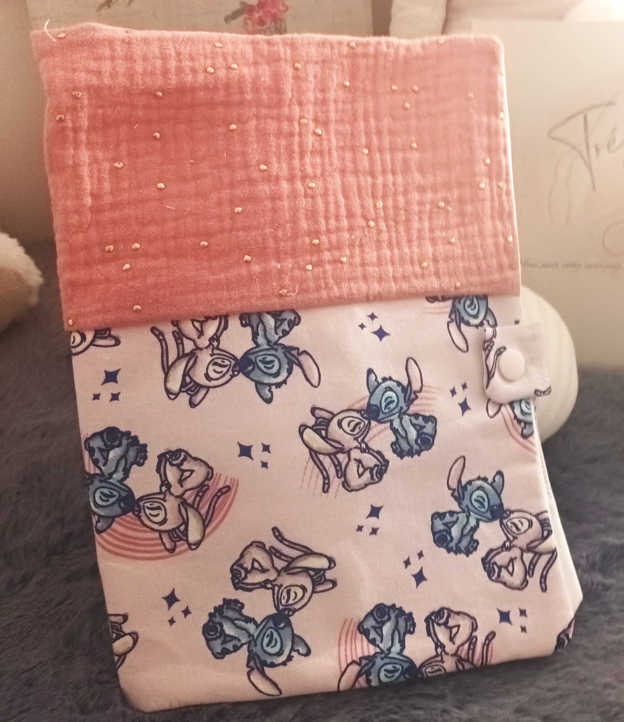 Carnet de Santé Stitch Rose