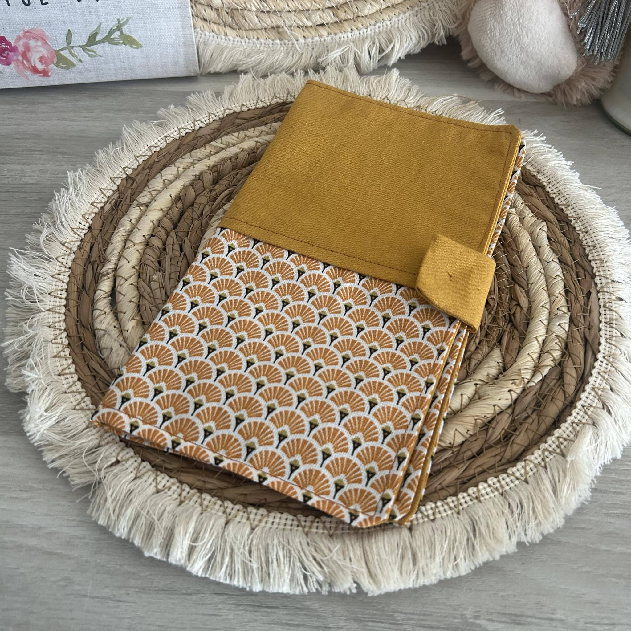 Carnet de Santé  Eventail Moutarde